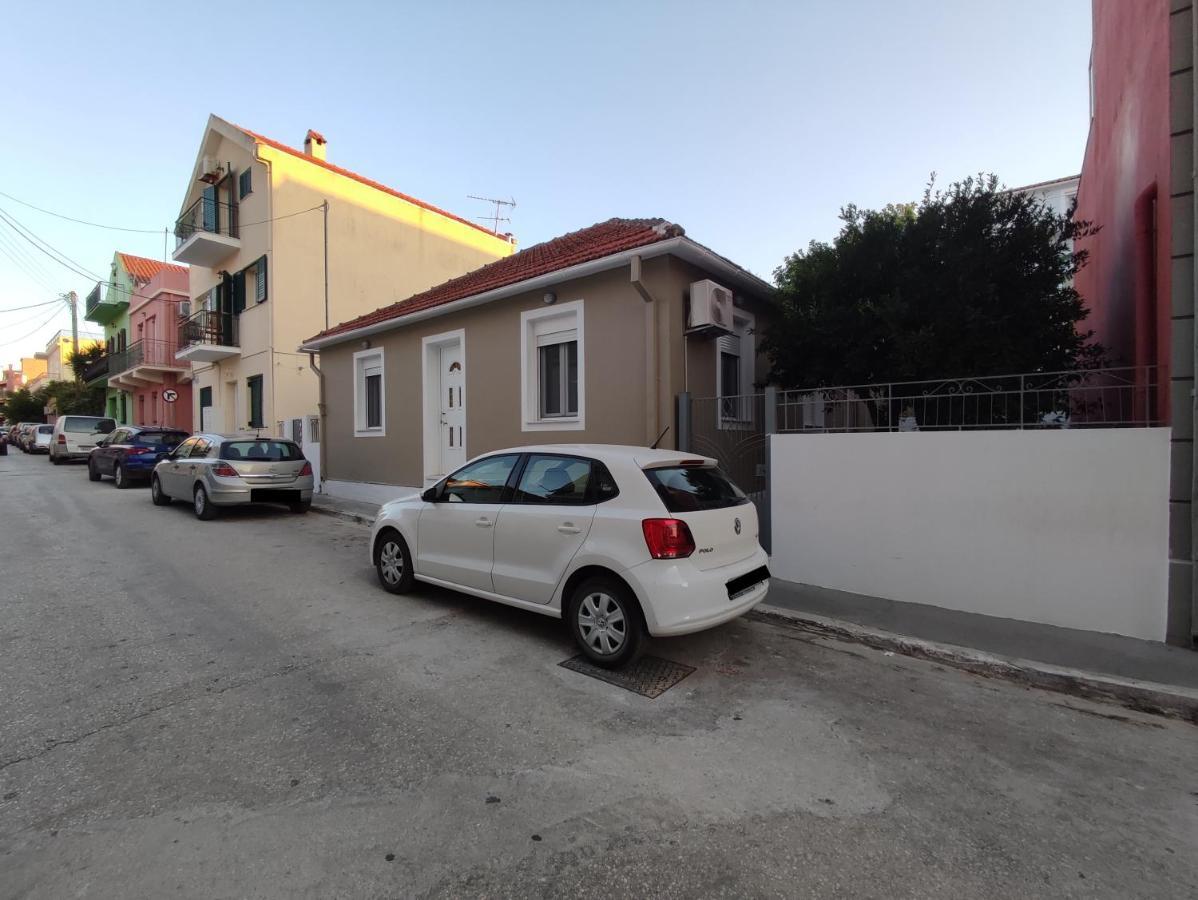 Апартаменты Lithostroto Retreat #1 Аргостолион Экстерьер фото